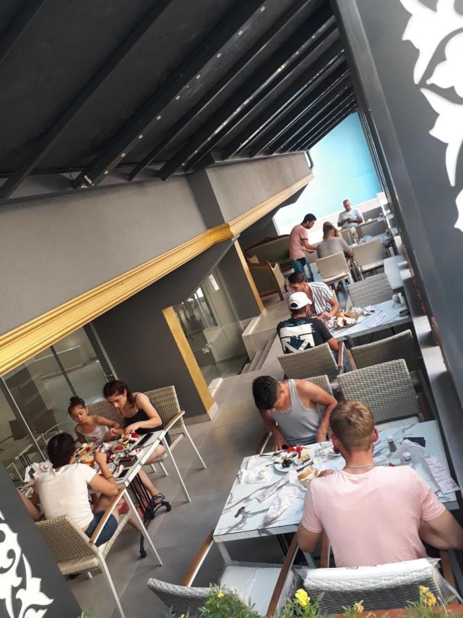 Moonbow Beach Hotel 알란야 외부 사진