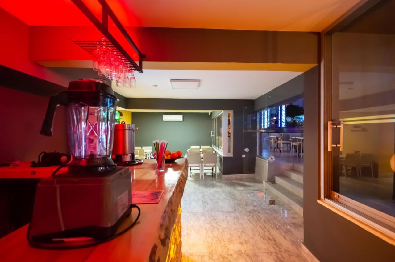 Moonbow Beach Hotel 알란야 외부 사진