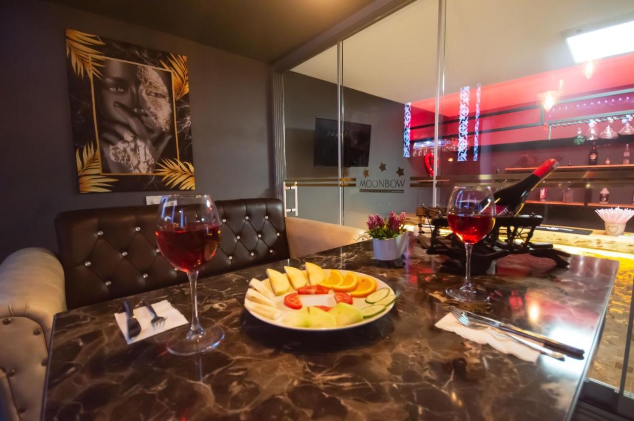 Moonbow Beach Hotel 알란야 외부 사진